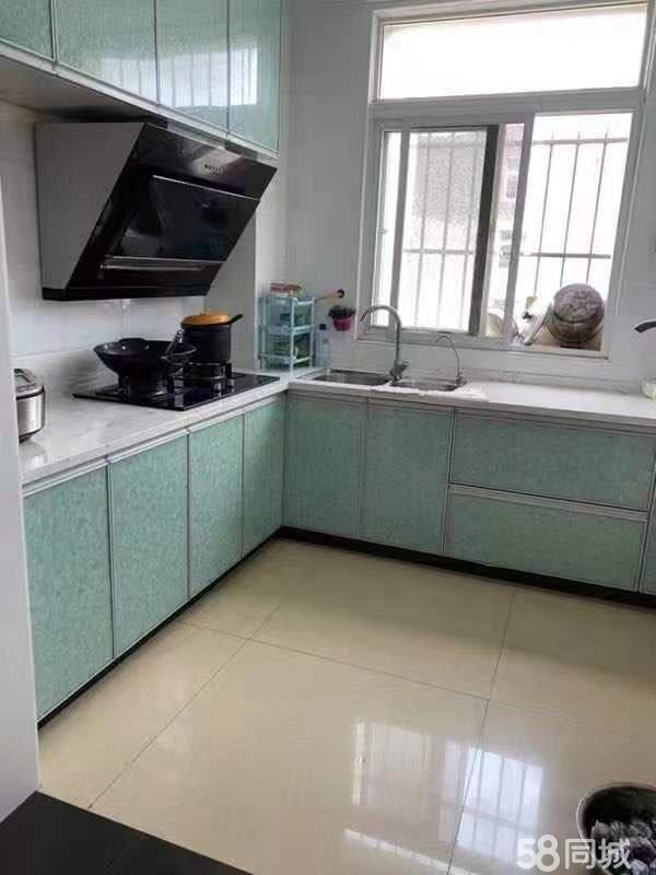 沔中、三友附近精装房，业主因工作变动诚心出售，证满五年，拎包入住