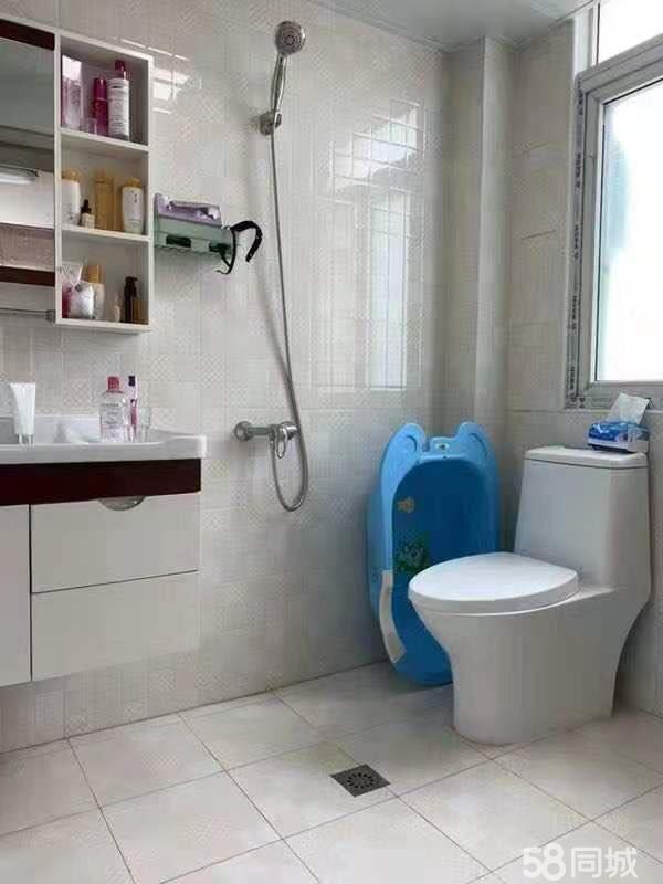 沔中、三友附近精装房，业主因工作变动诚心出售，证满五年，拎包入住