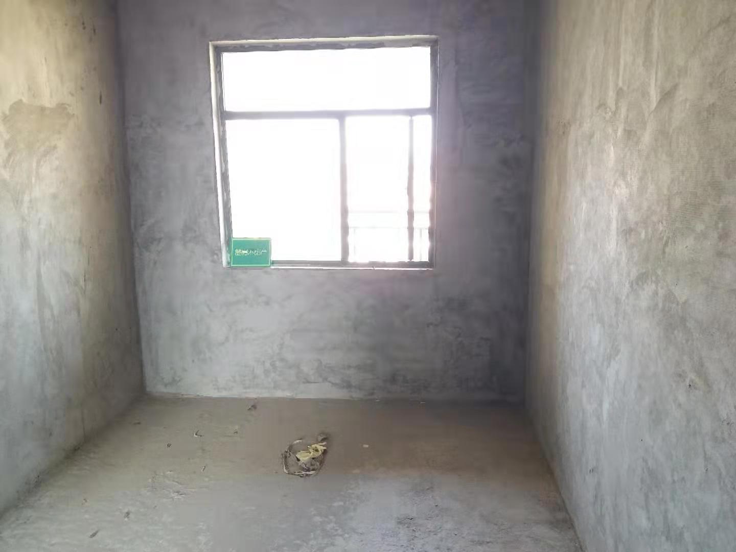 新城一号绝好湖景房毛坯3房诚心出售