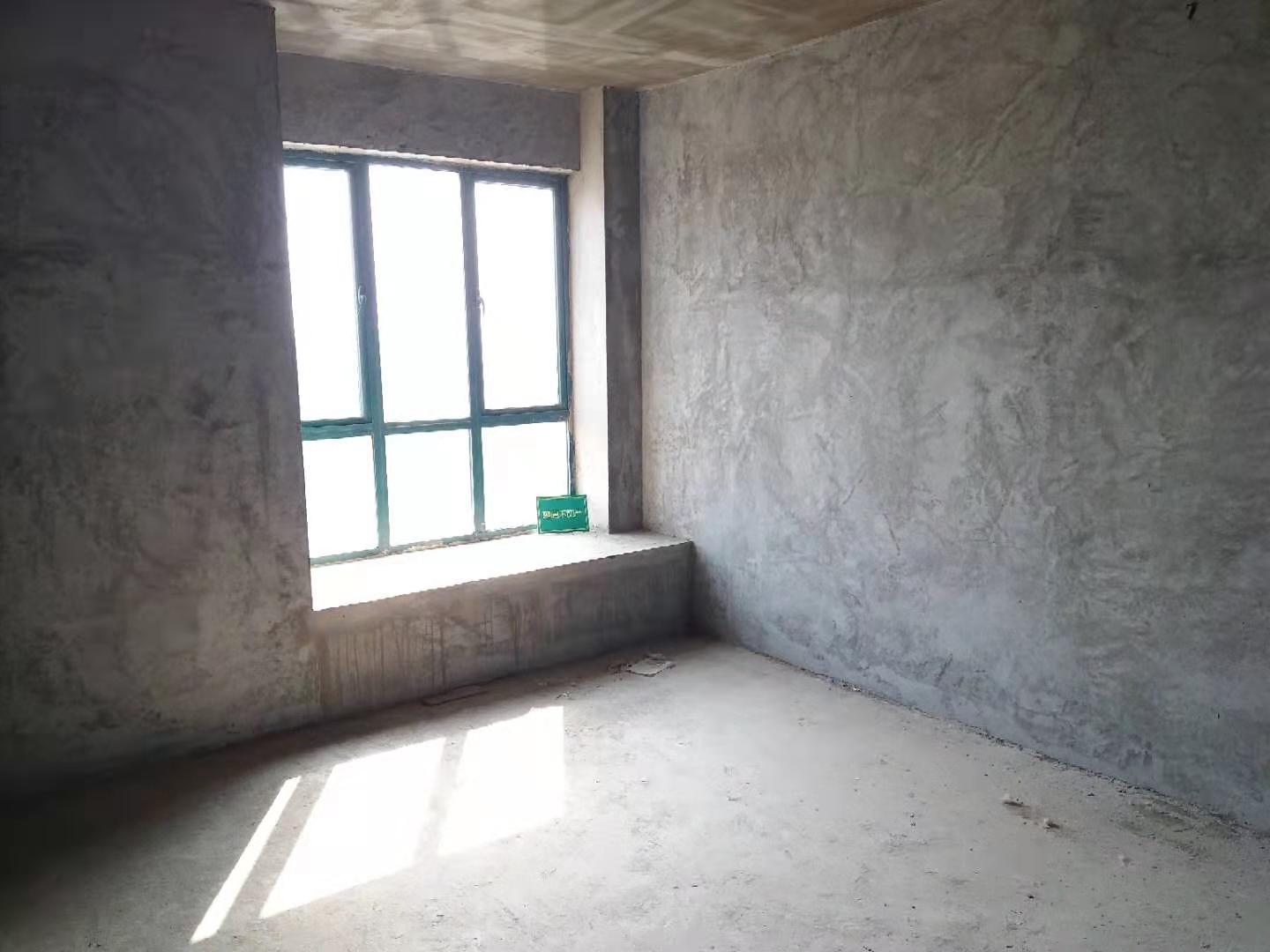 新城一号绝好湖景房毛坯3房诚心出售