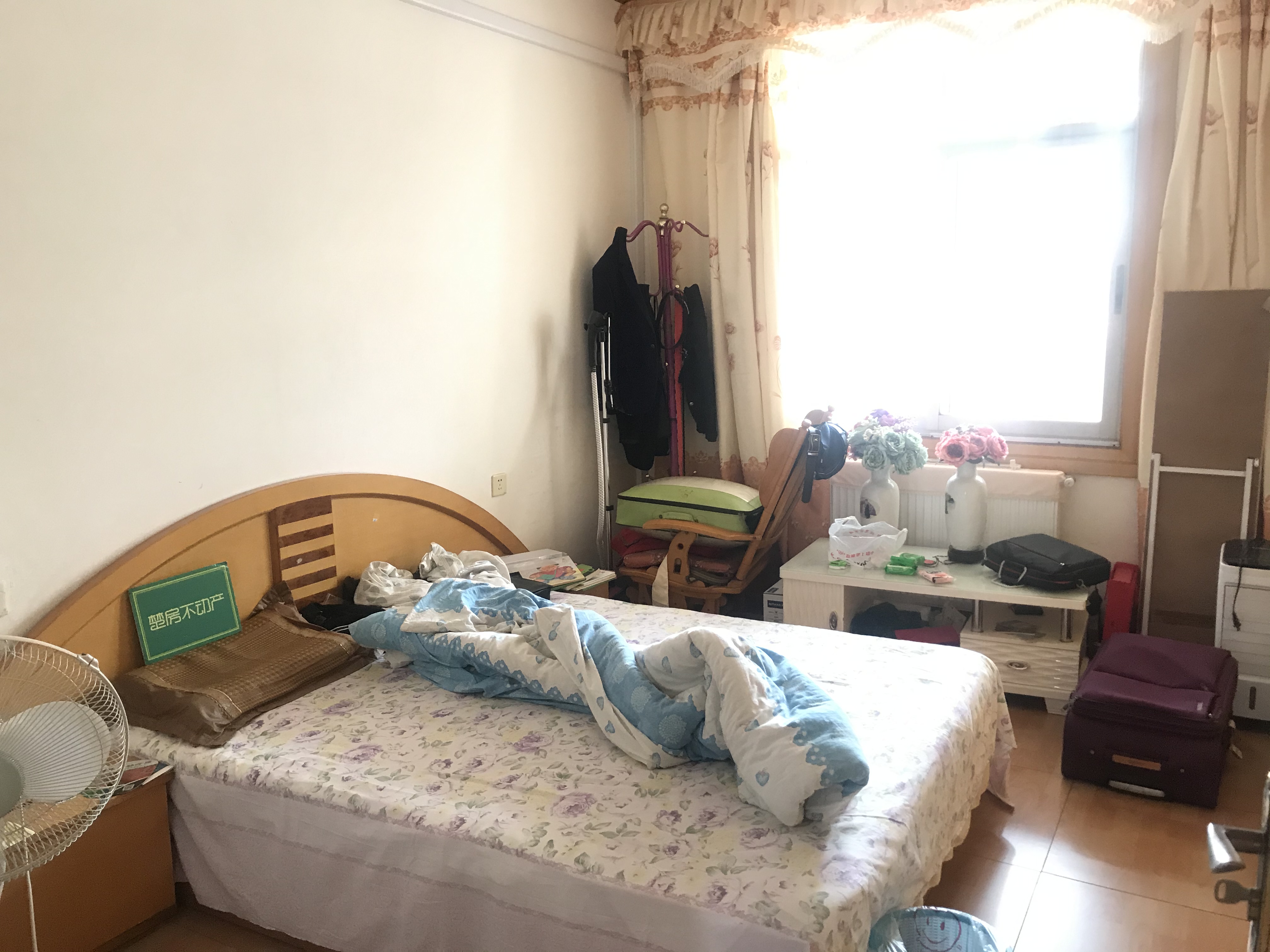 大新路房人民商场宿舍南北通透采光好周边各商场出行方便