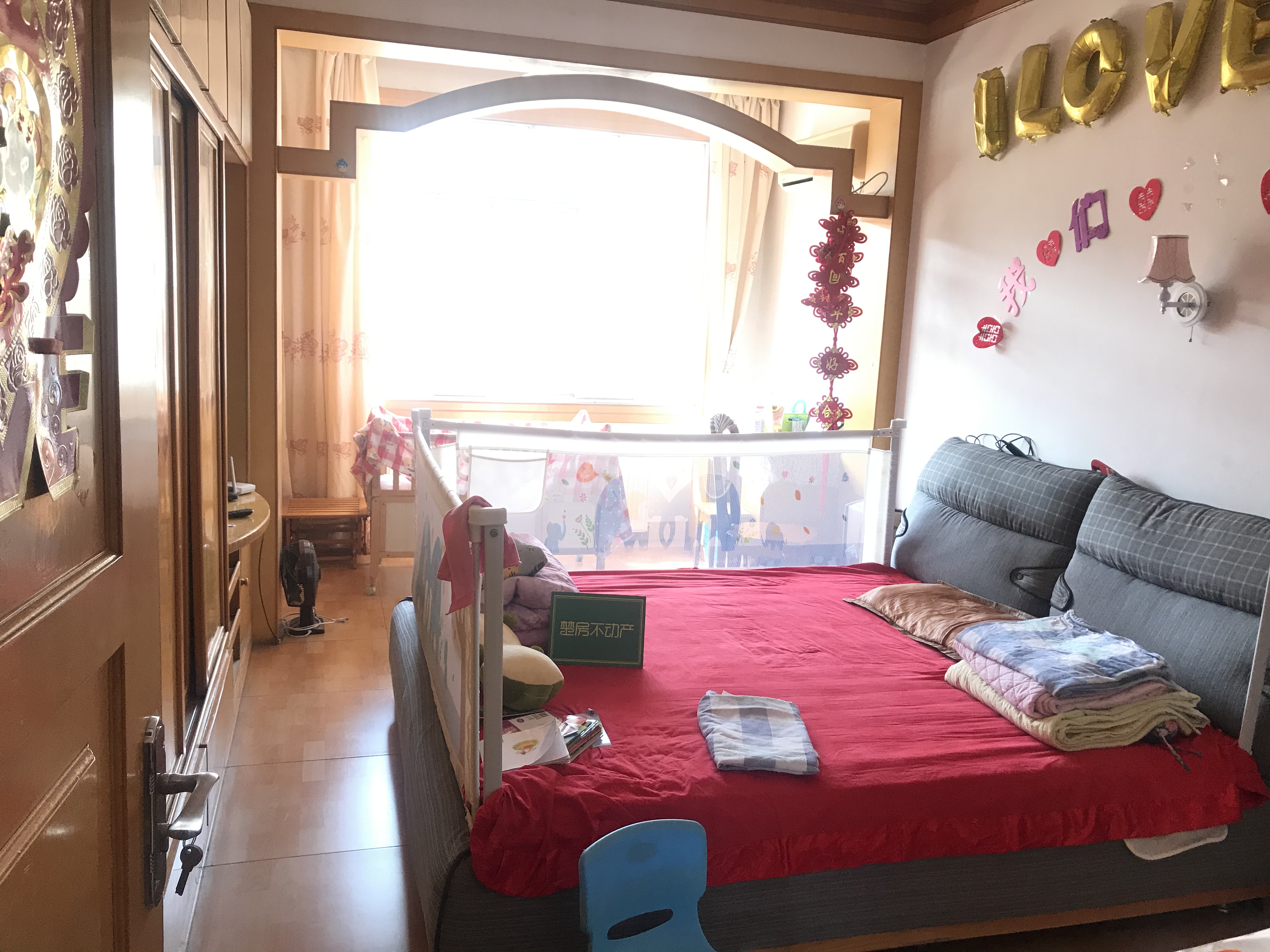 大新路房人民商场宿舍南北通透采光好周边各商场出行方便