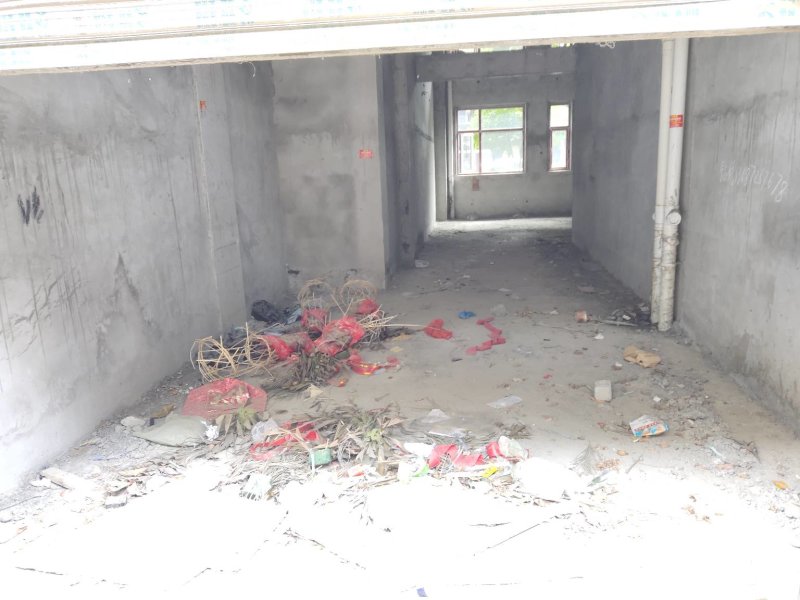 沔阳公馆旺铺出售，单价低，地段好，成型小区