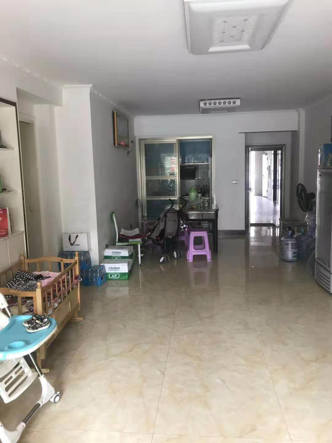 福星城精装三房 前面宽阔无遮挡 价格美丽