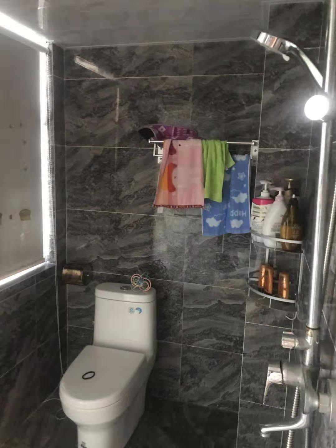 福星城精装修大三房全天采光证满两年