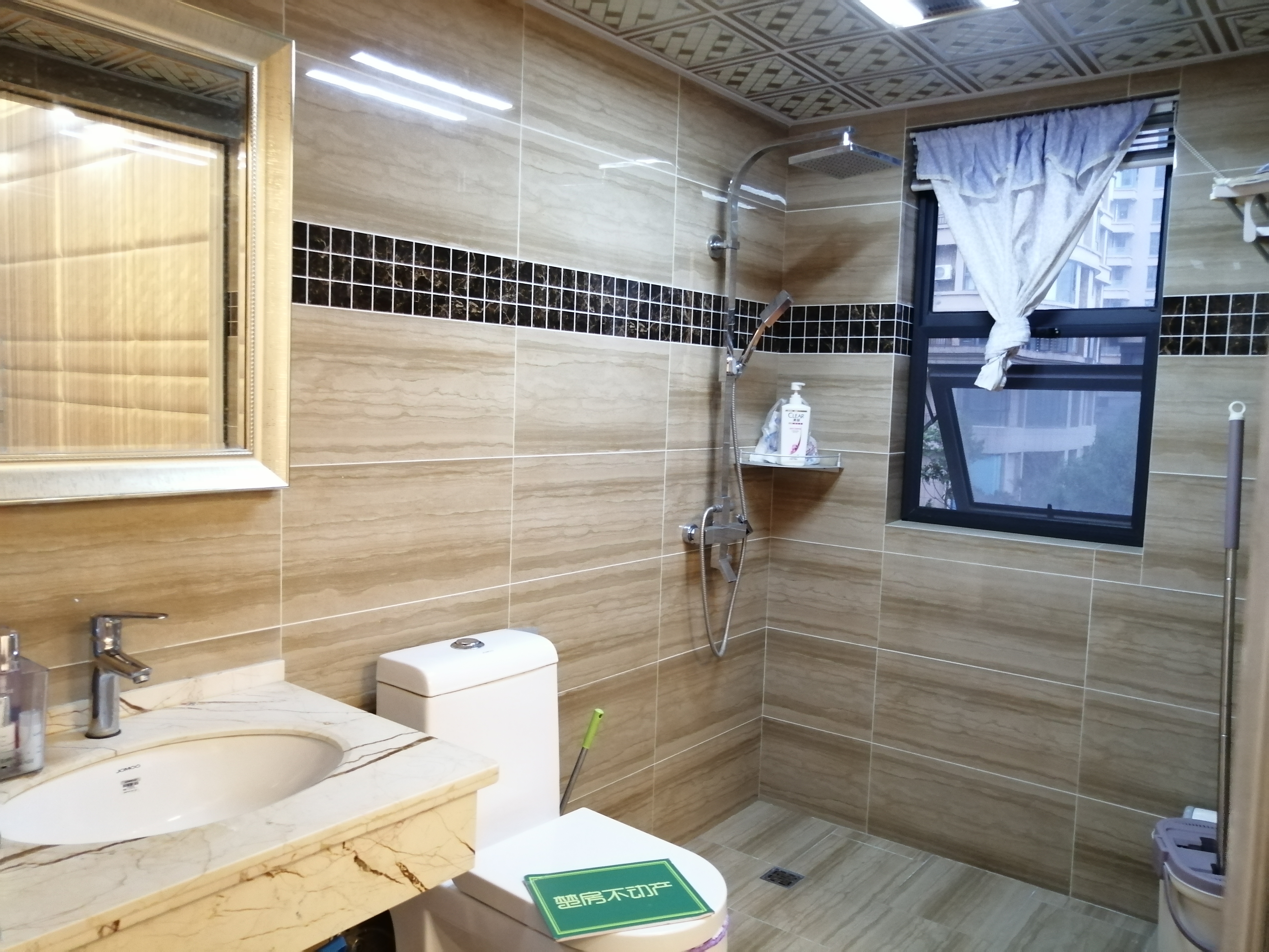 御台公馆花园洋房精装修证件满二好过户家电家具全送