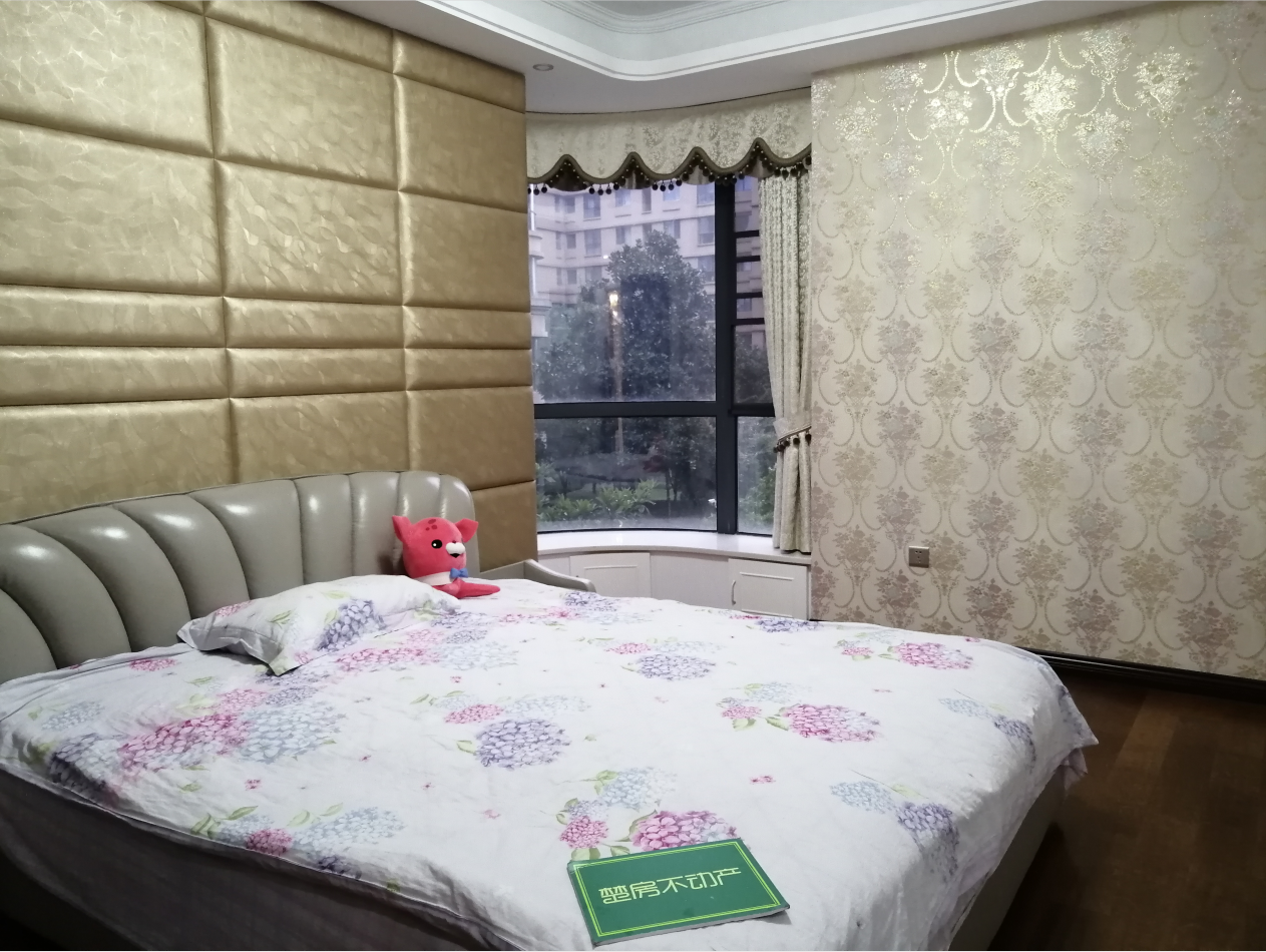 御台公馆花园洋房精装修证件满二好过户家电家具全送