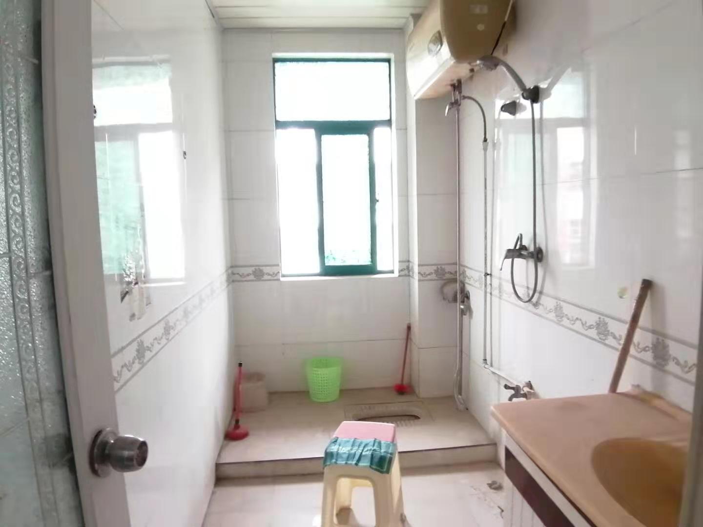 城 青青家园一期物业好顶楼复式带大露台毛坯价好过户