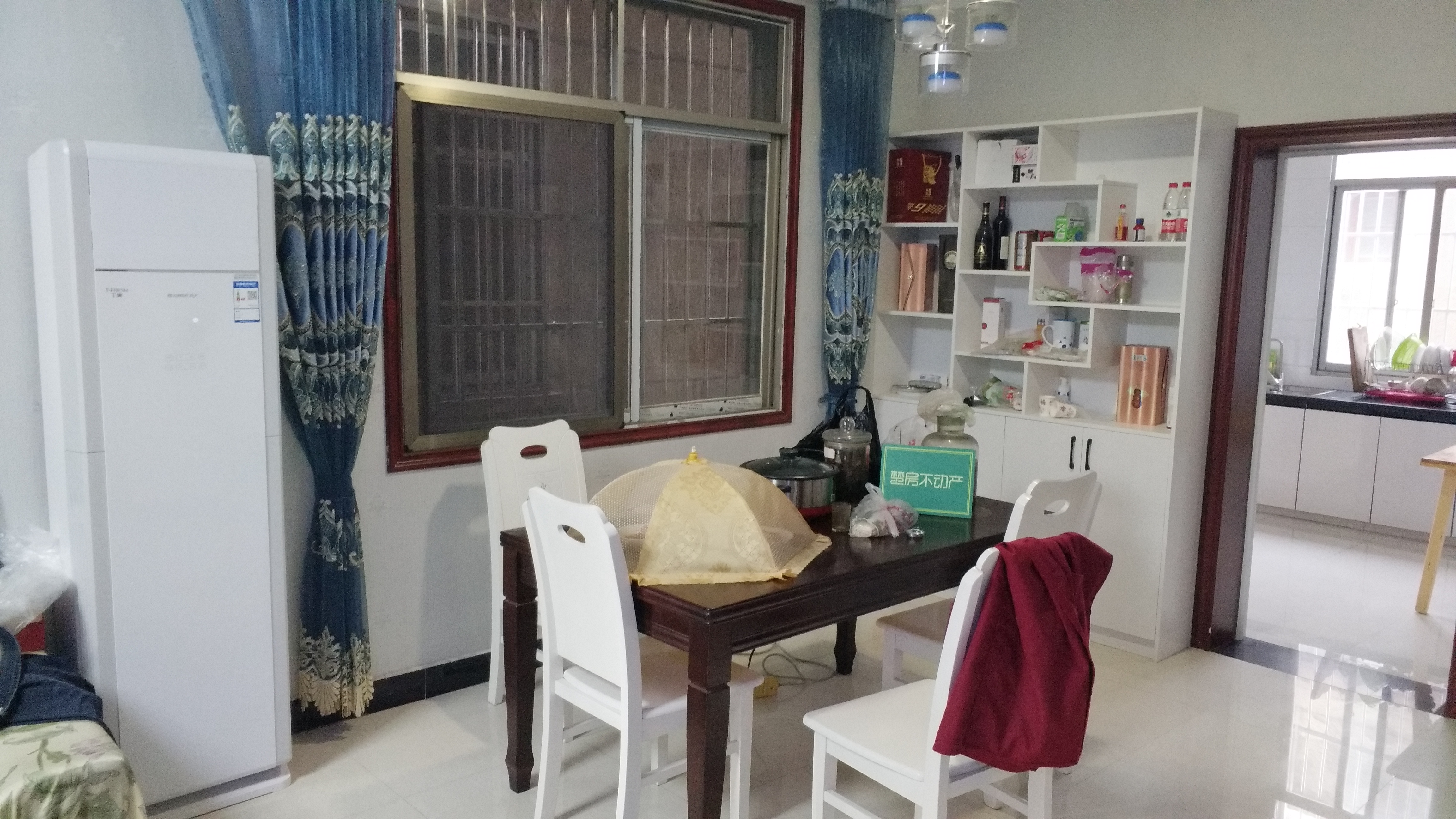 金源小区精装三房南北通透看房方便诚心卖