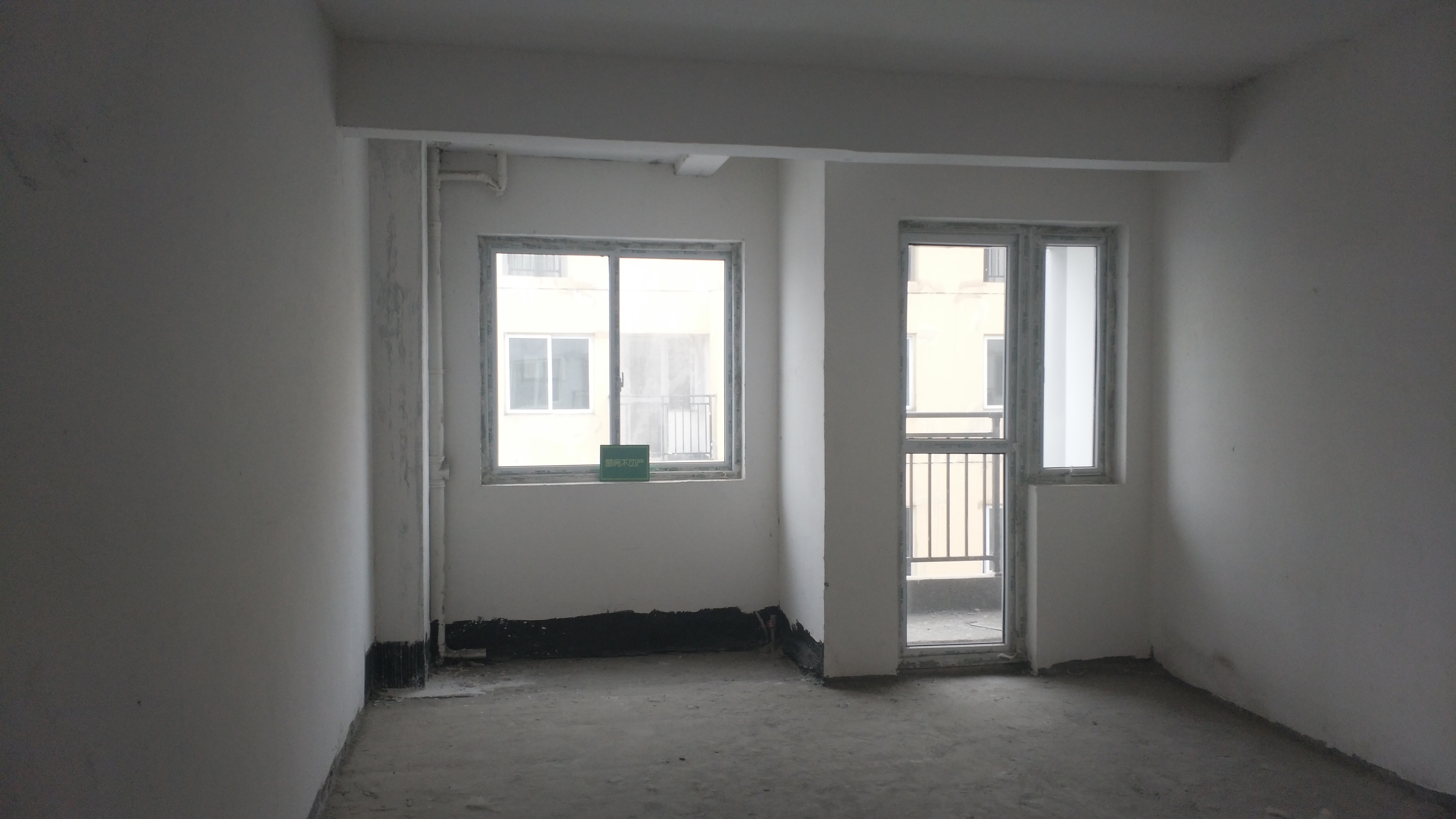 城南新区汽车城公寓步梯复式毛坯低楼层