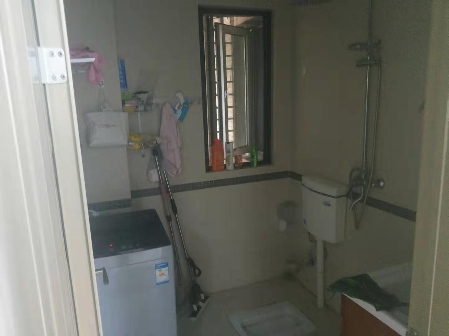 新一中对面和合国际四期精装2房自住出租都合适超南户型