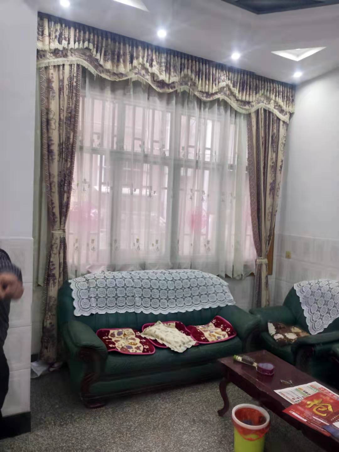 青青家园附近315平私房挥泪出售