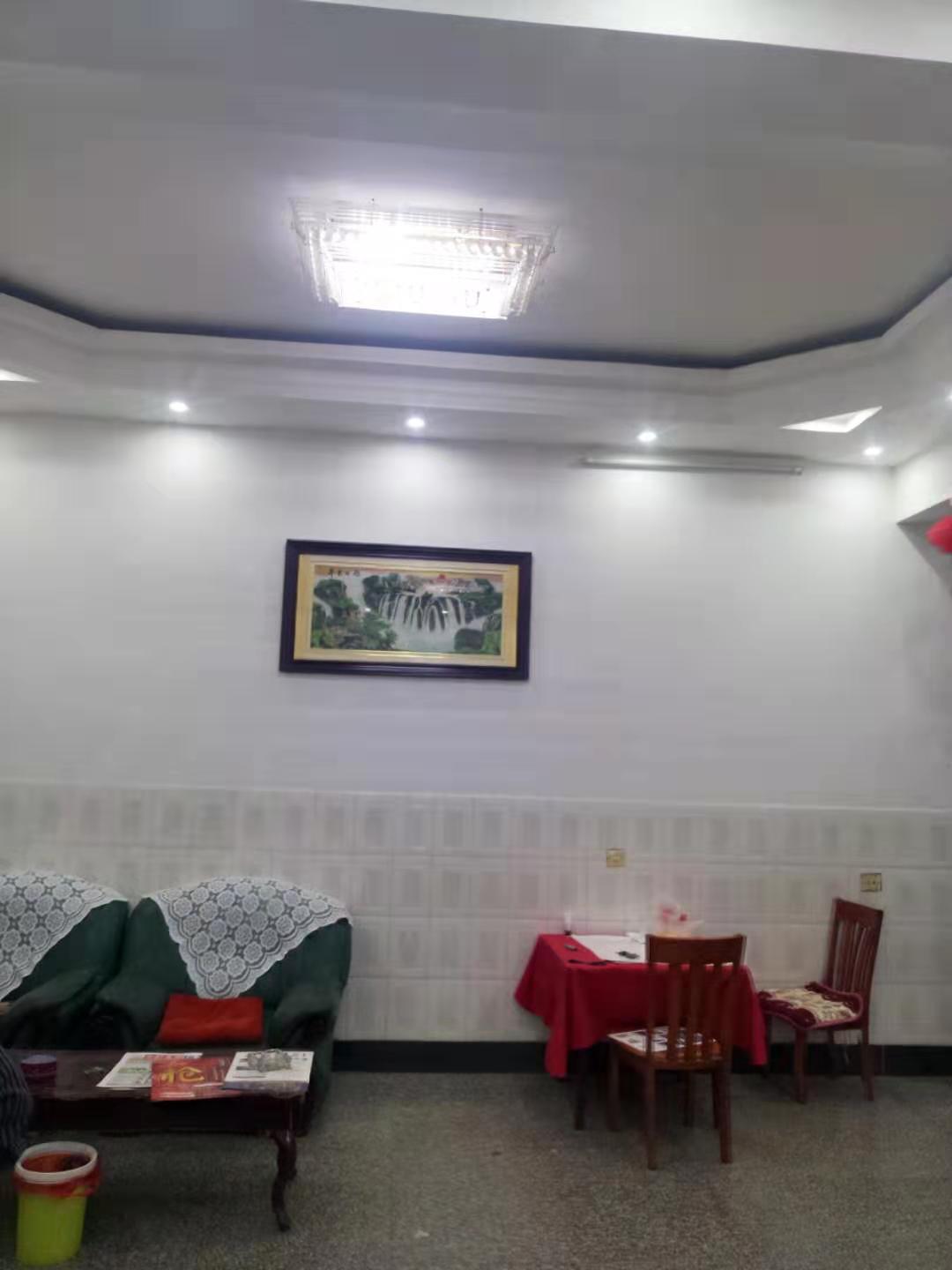 青青家园附近315平私房挥泪出售