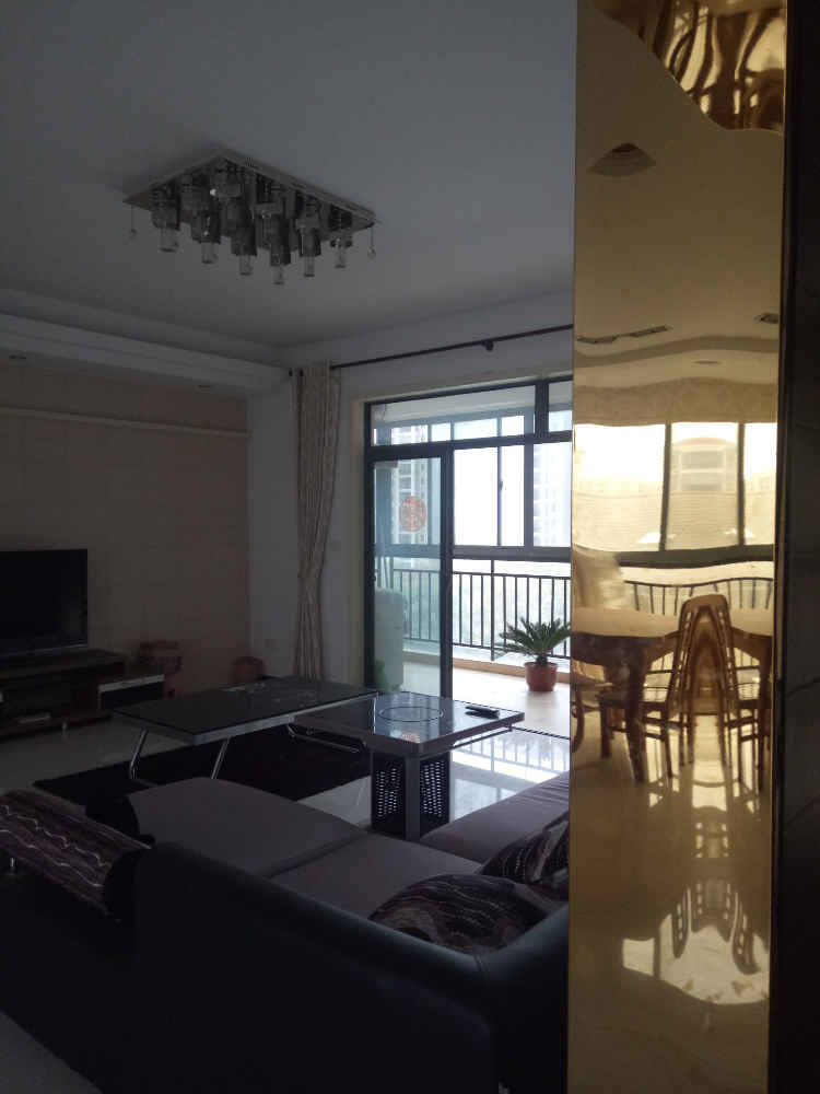 急售亿美国际公馆