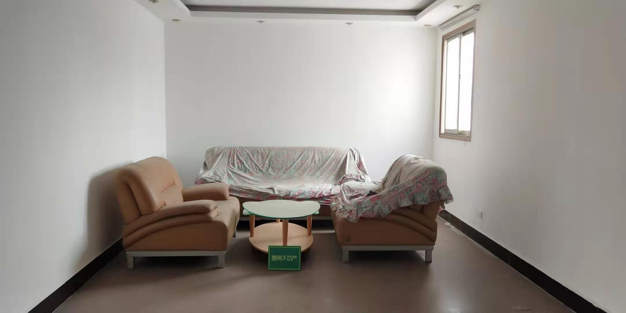 复州花园   精装三房  买一送一   诚意出售