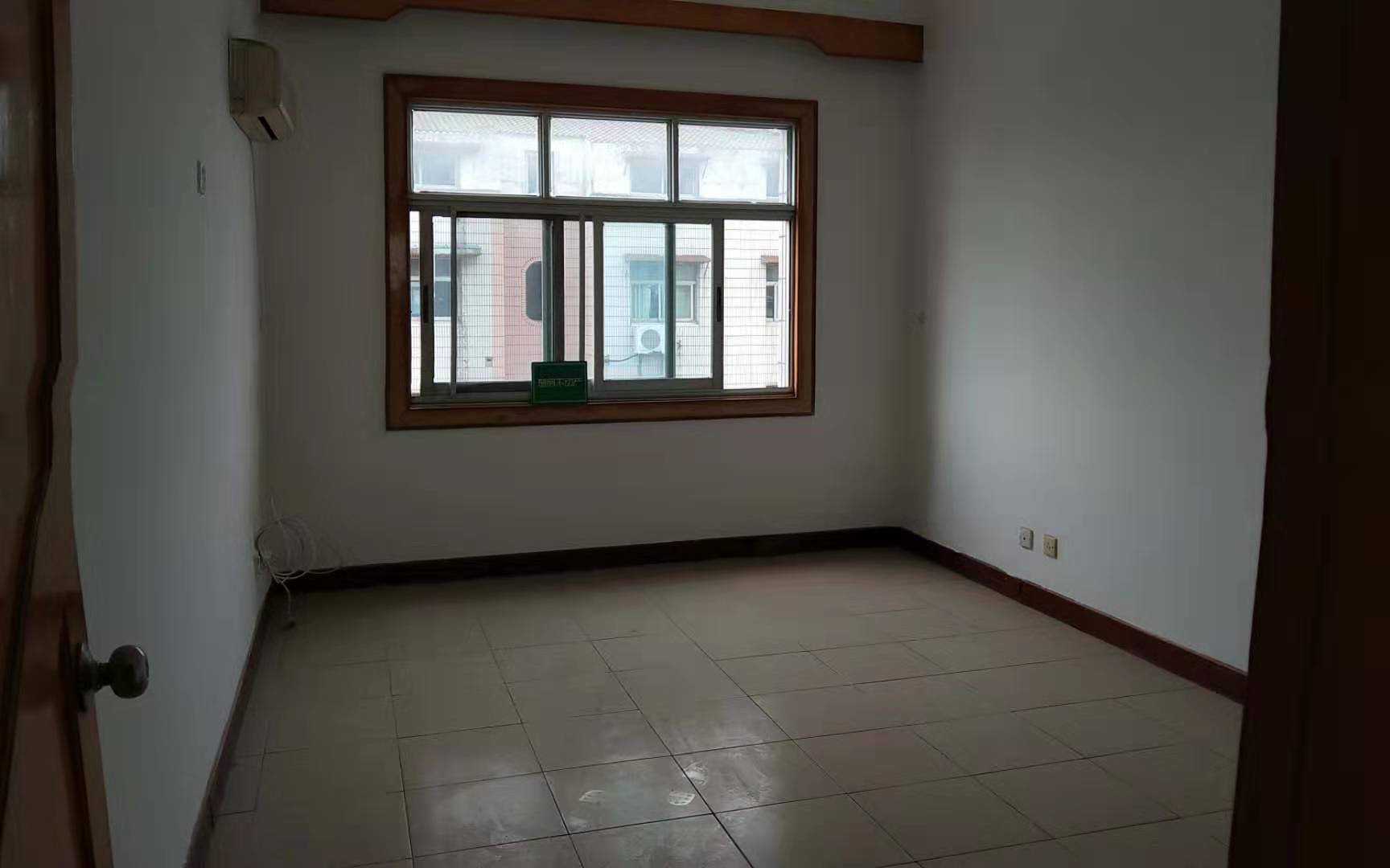 复州花园精装三房买一送一诚意出售