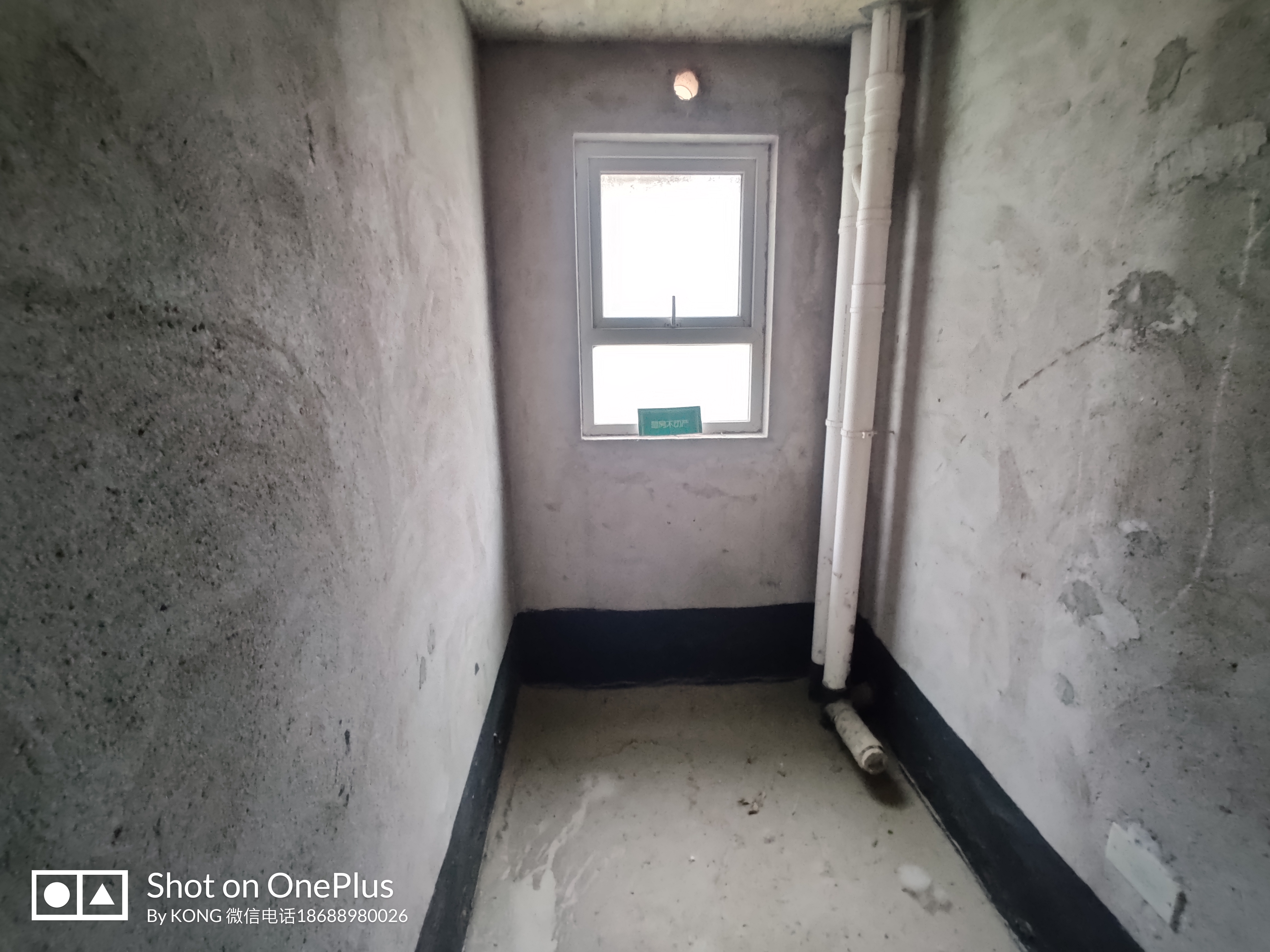 满庭春仙小旁供暖房毛坯三房看房方便