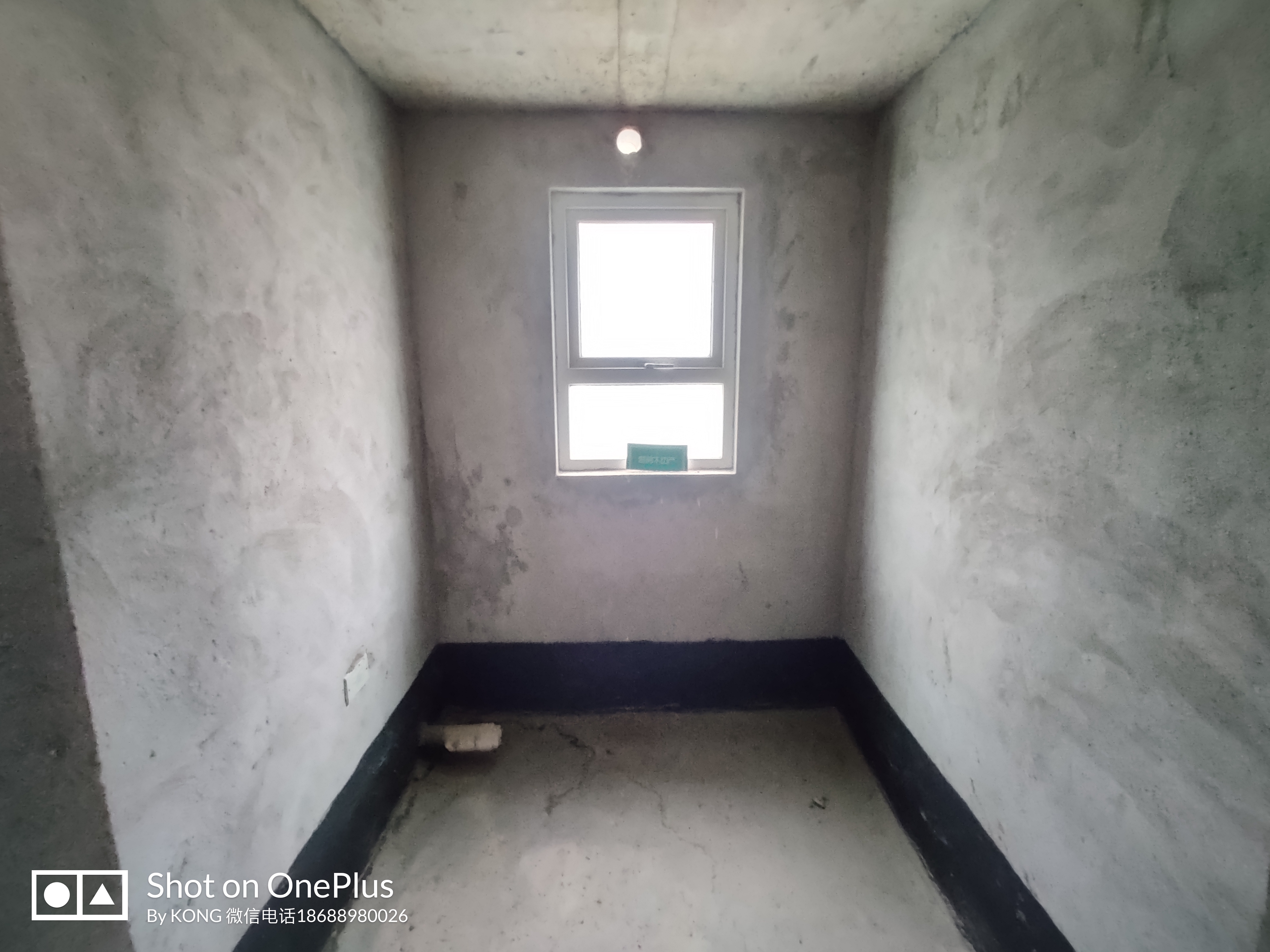 满庭春仙小旁供暖房毛坯三房看房方便