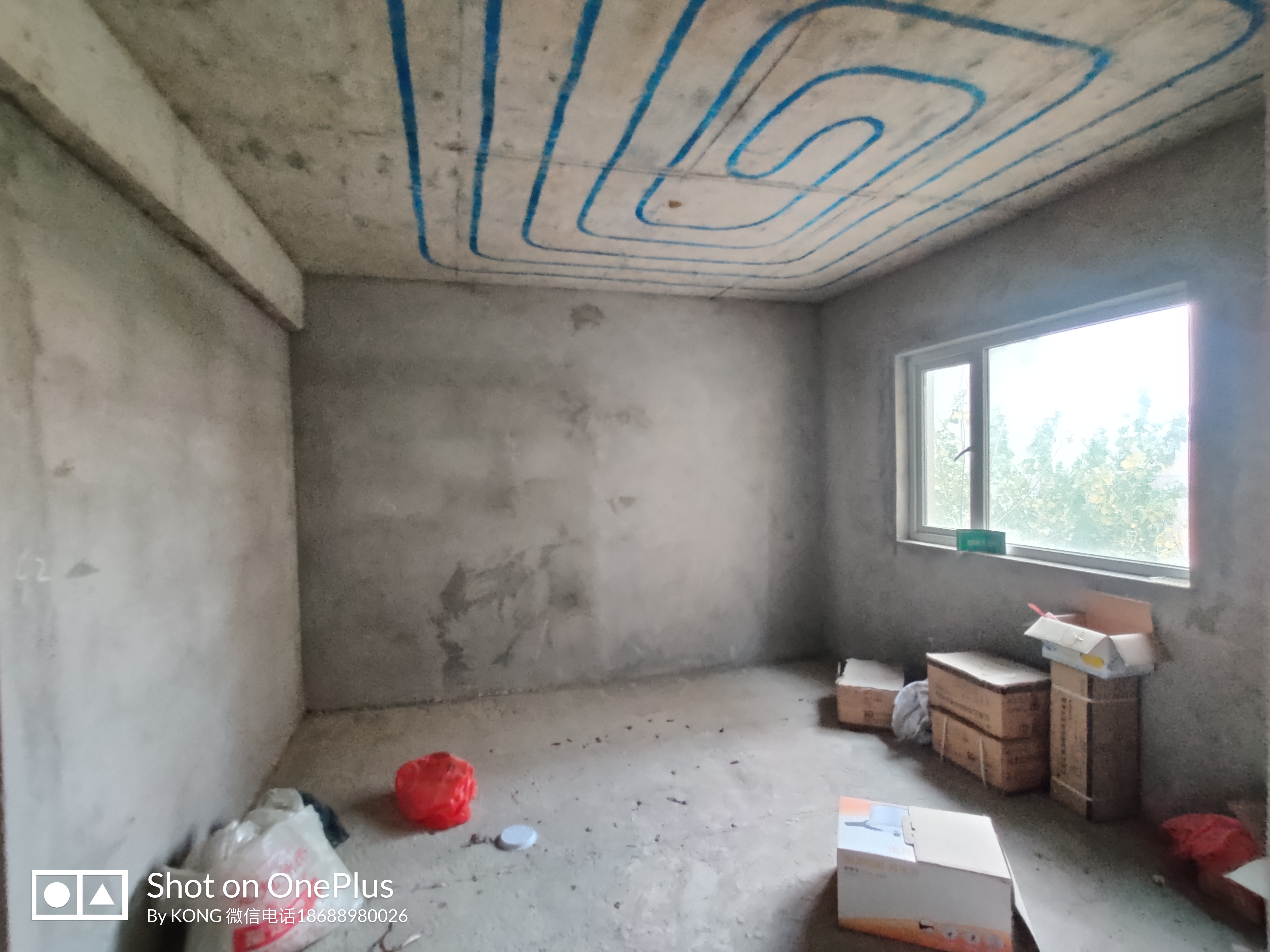 满庭春仙小旁供暖房毛坯三房看房方便