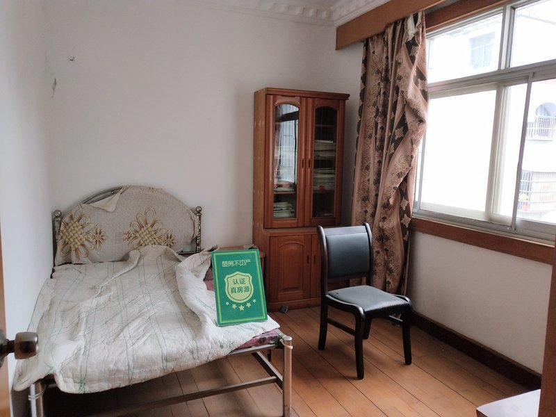 实验二小复州花园简装三房 看房方便