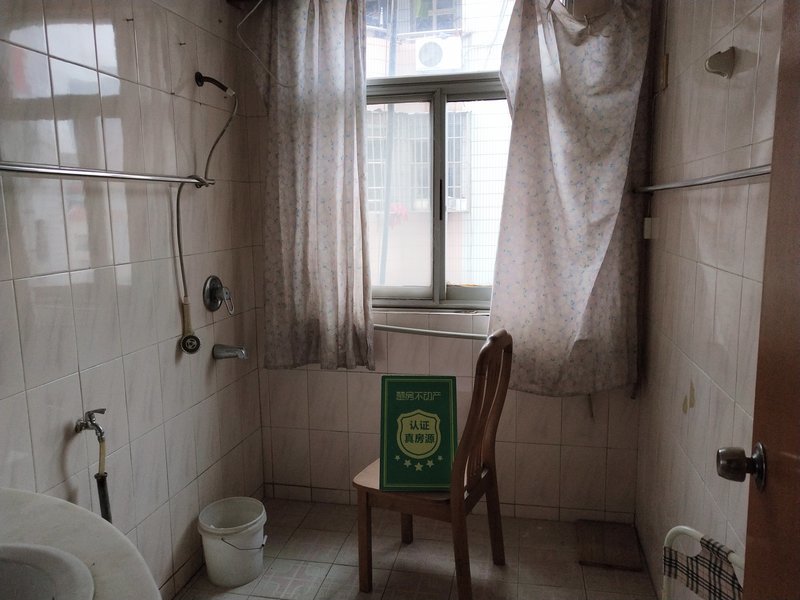 实验二小复州花园简装三房 看房方便