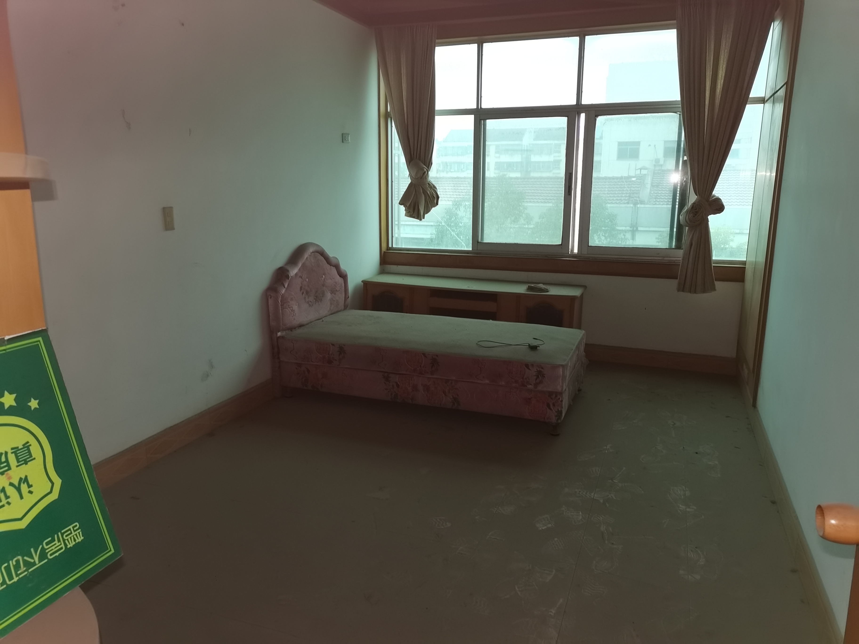 沙嘴办事处宿舍富迪三友沔中附近中间楼层单价低房东诚意出售