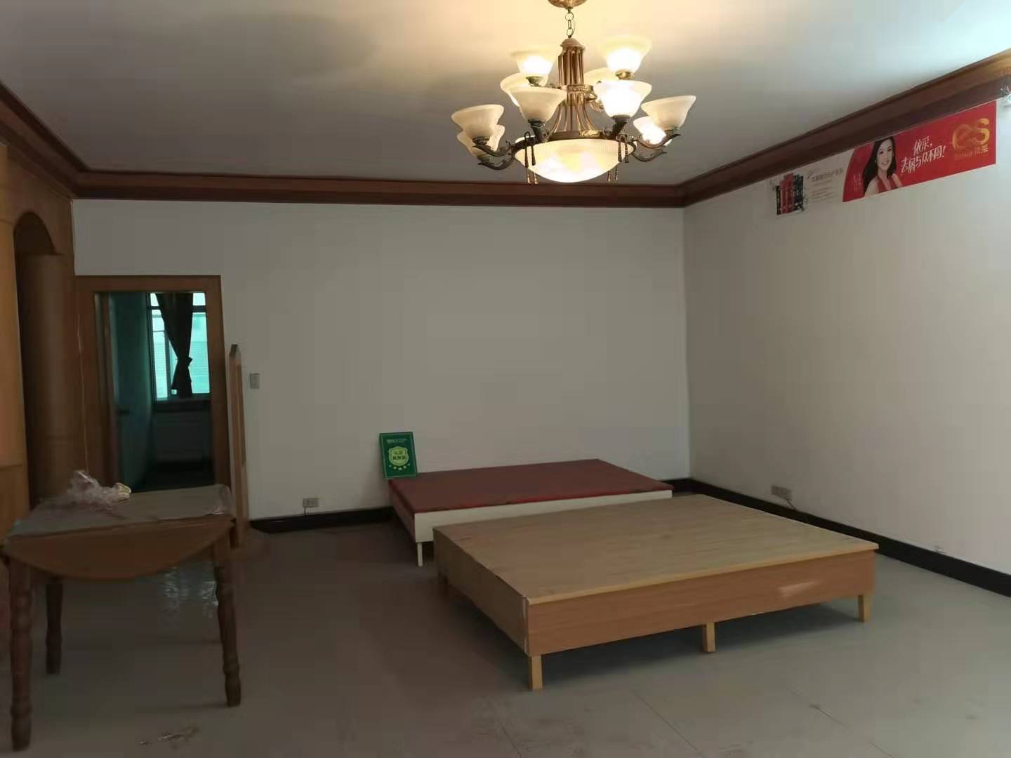 沙嘴办事处宿舍 富迪三友 沔中附近 中间楼层 单价低 房东诚意出售