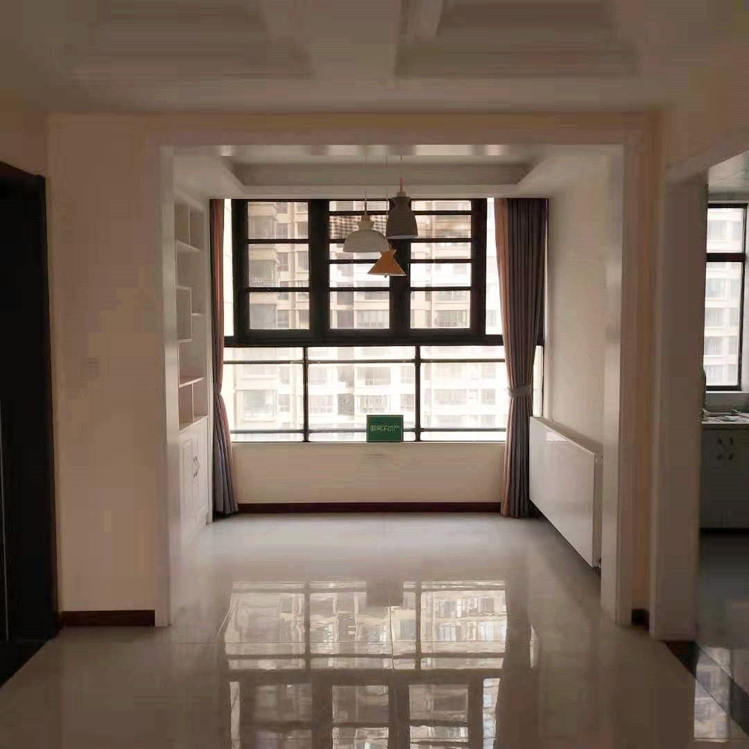 沔街颐和公馆精装大三房红本在手支持按揭拎包入住