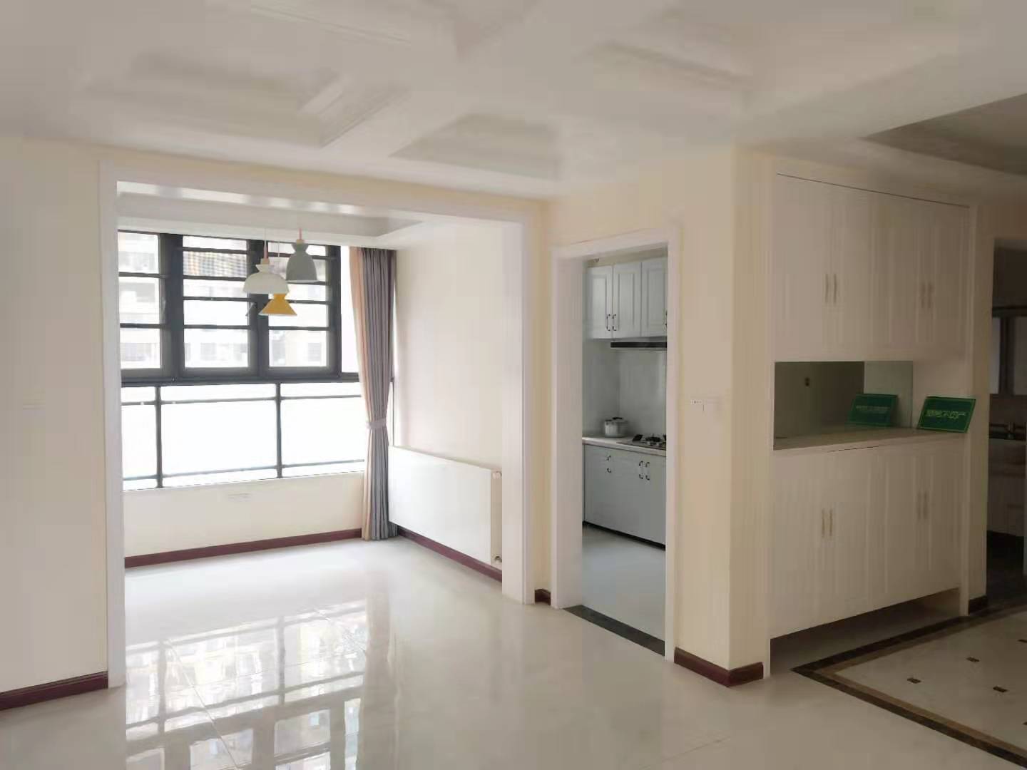 沔街  颐和公馆精装大三房   红本在手  支持按揭  拎包入住