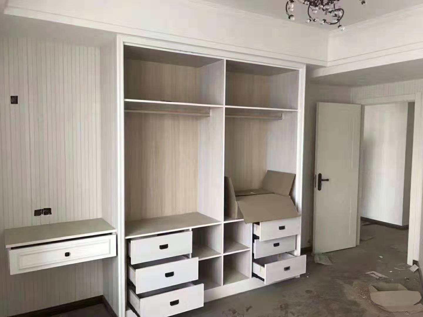 城南 地段全屋智能精装一天未住中间楼层停车方便