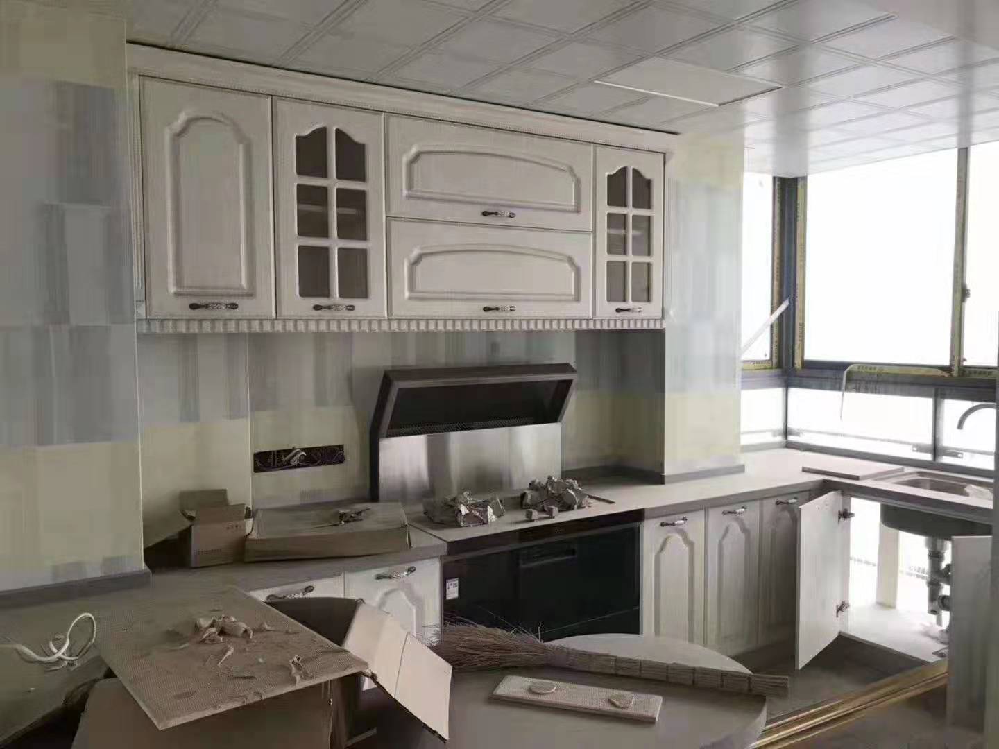 城南 地段全屋智能精装一天未住中间楼层停车方便