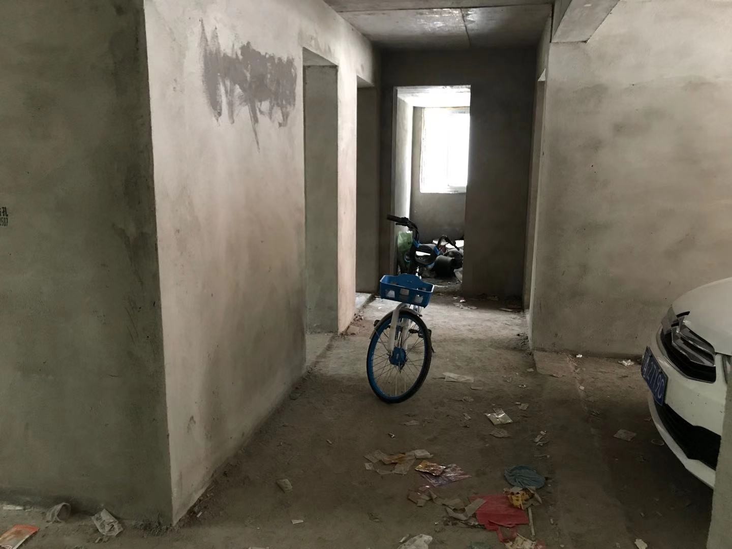 名润居毛坯五 生活圈