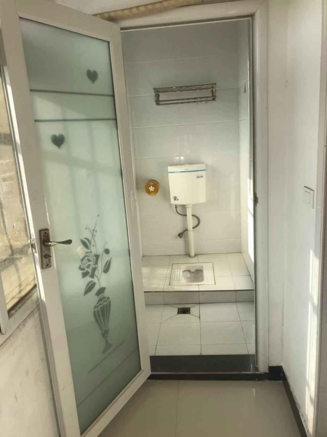 步行街中段（沙嘴办事处沙嘴5组）