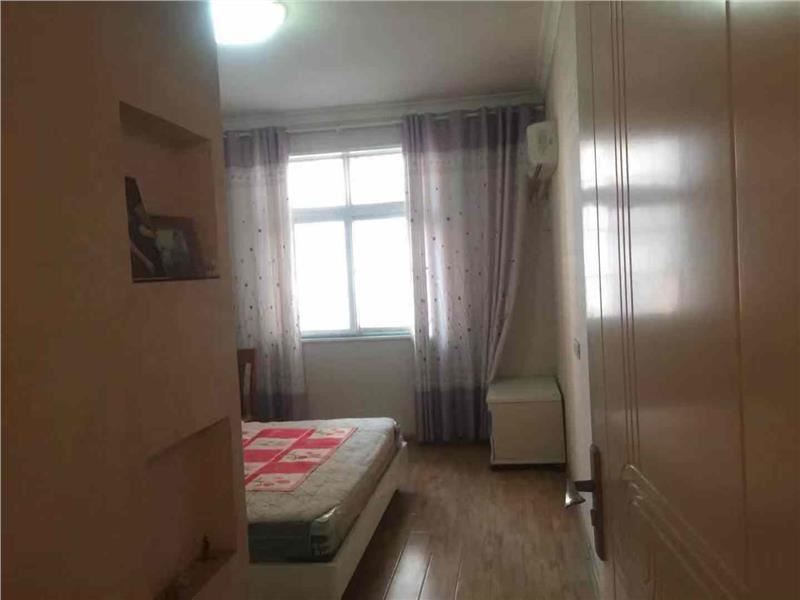 汉江 旁两房拎包入住正满五年