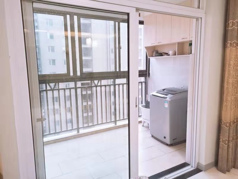 锦绣江山 精装小三房 正满两年