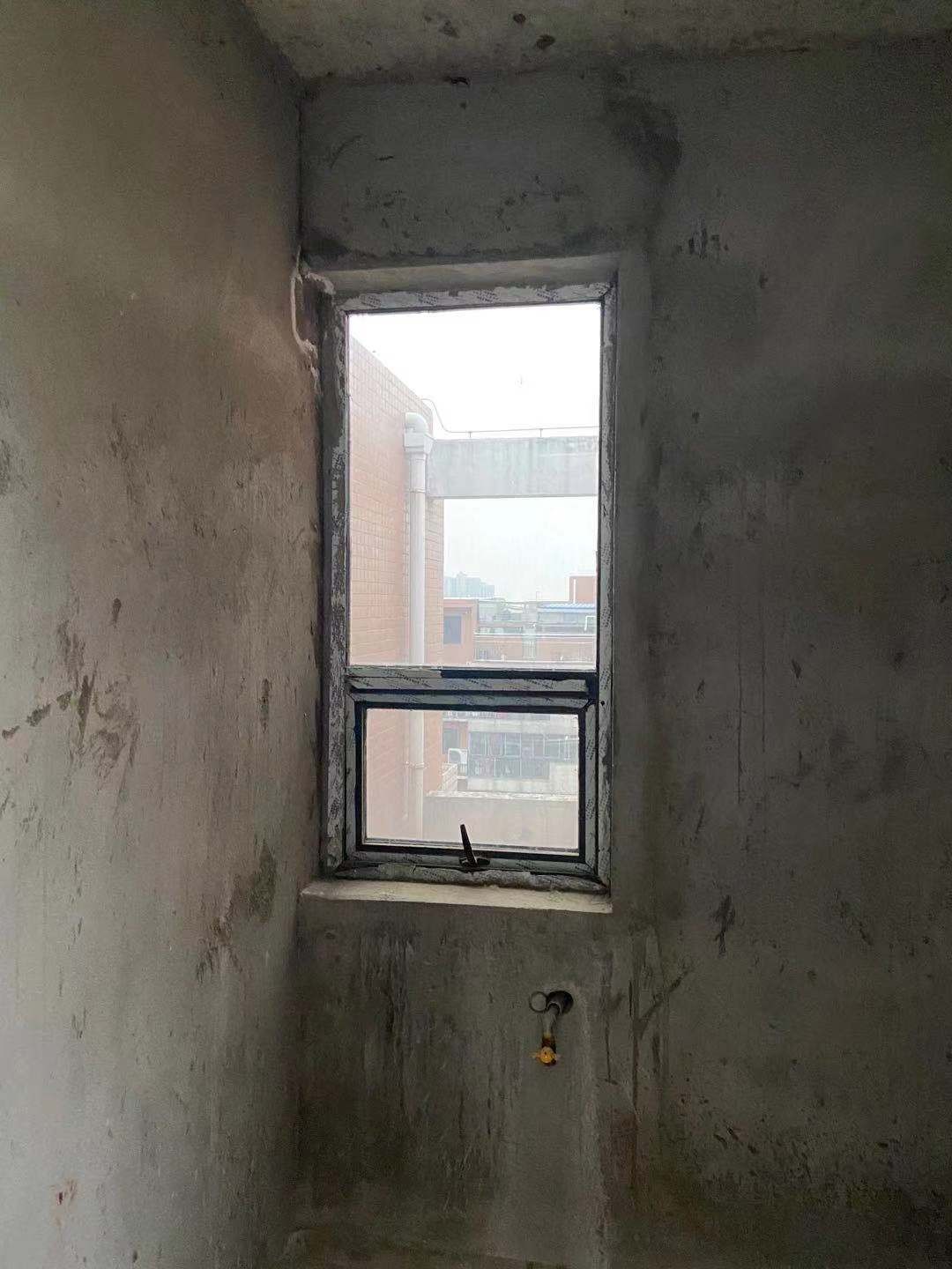 金域城邦55平东南出售