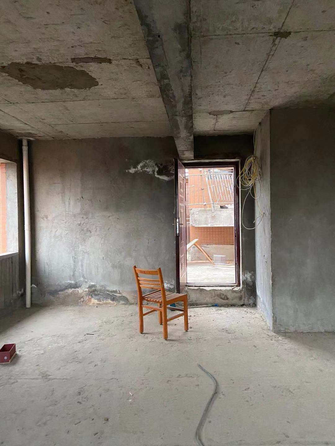 金域城邦55平东南出售