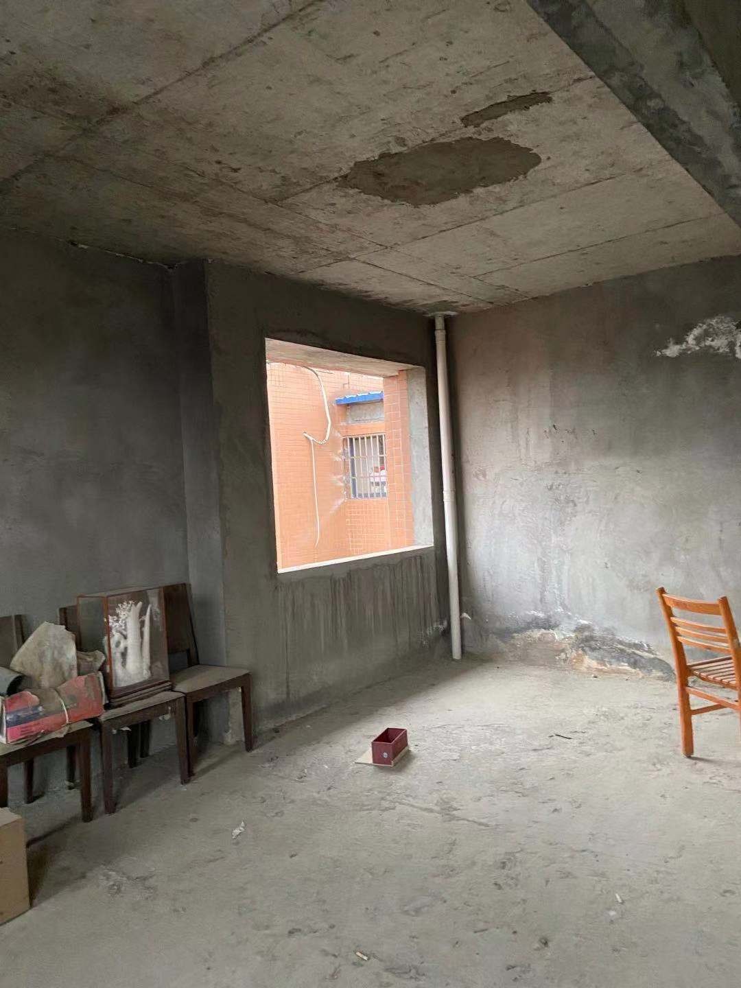 金域城邦55平东南出售