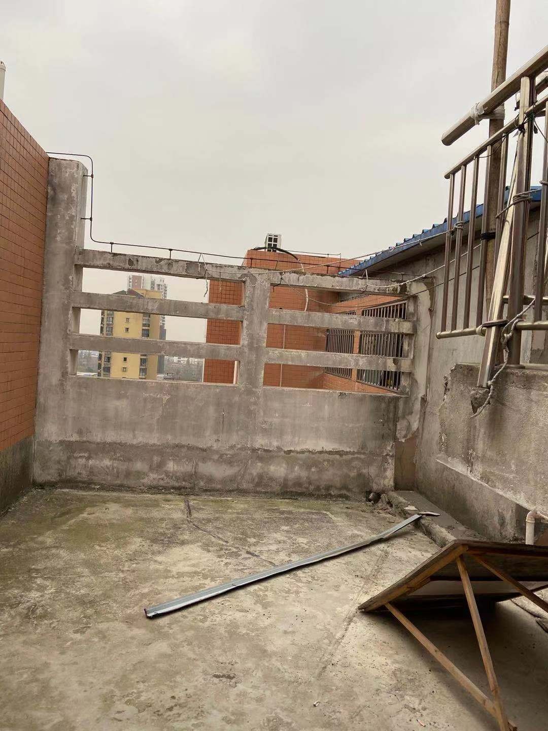 金域城邦55平东南出售