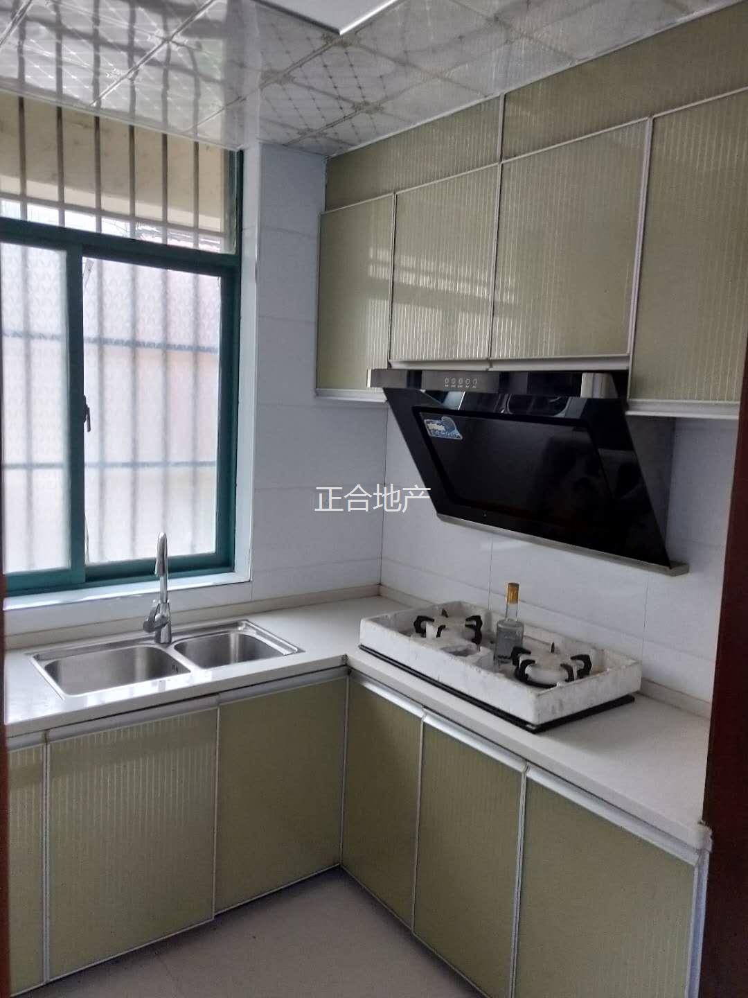 油炸湾菜场附近精装修94平2房只要18万快快快