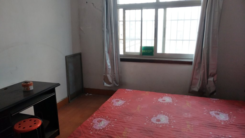 仙桃实验二小复州花园精装修南北通透3室2厅诚心出售