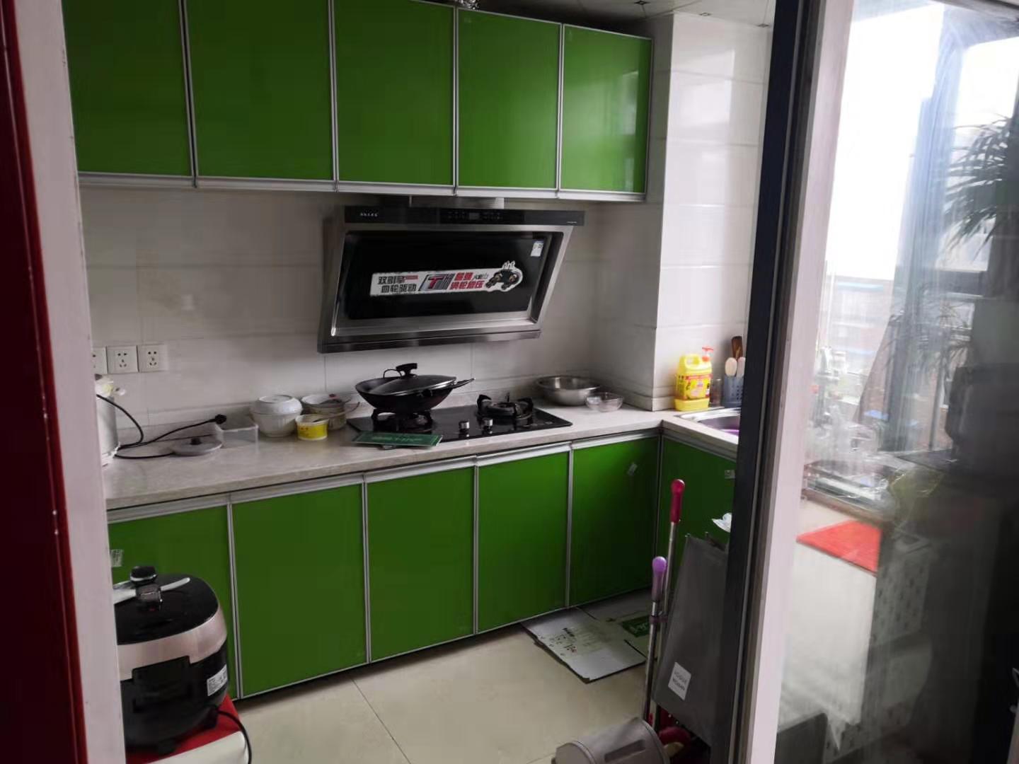 新天地沃尔玛旁边田园国际精装修3室南北通透诚心出售