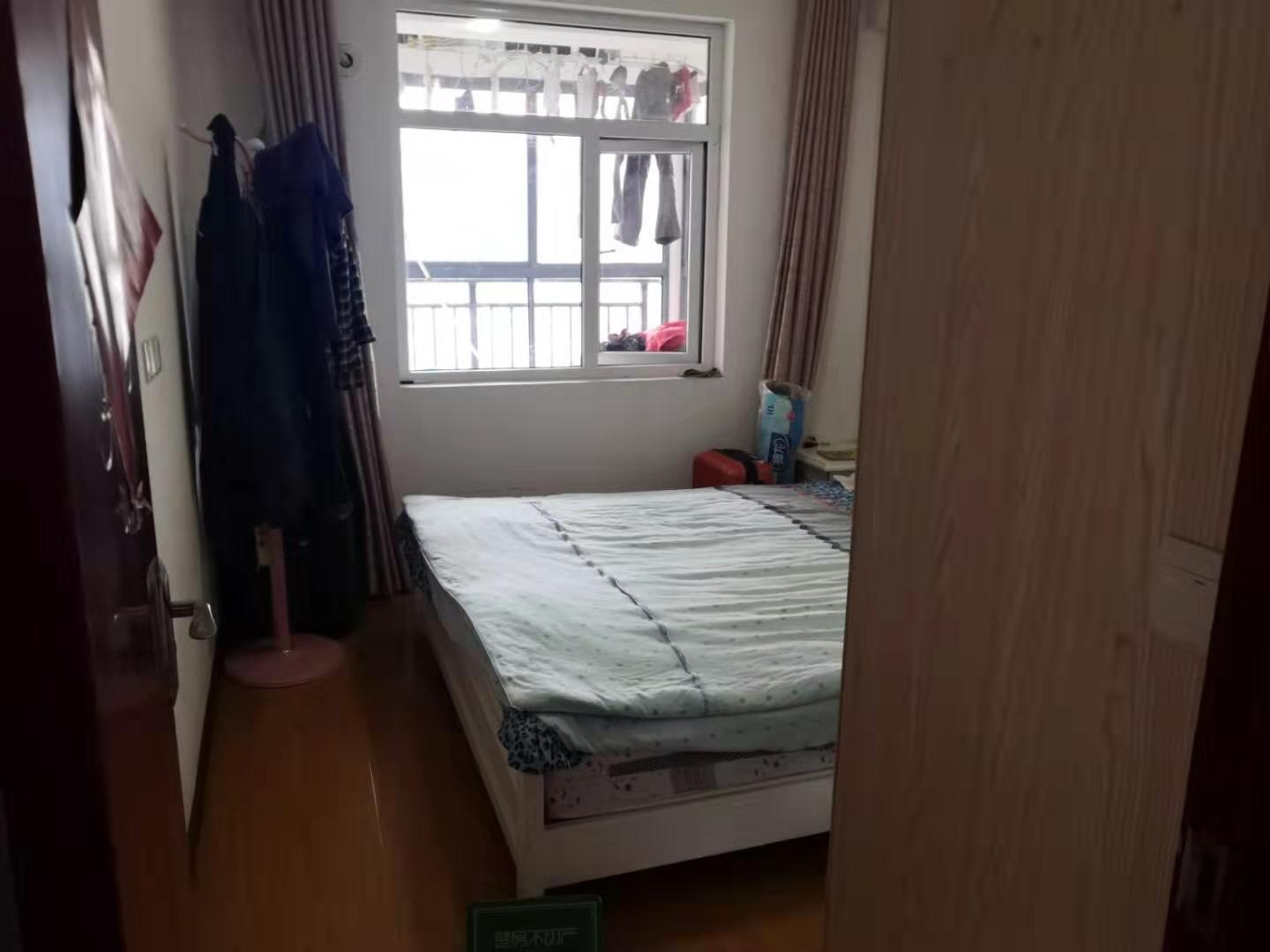 新天地沃尔玛旁边田园国际精装修3室南北通透诚心出售