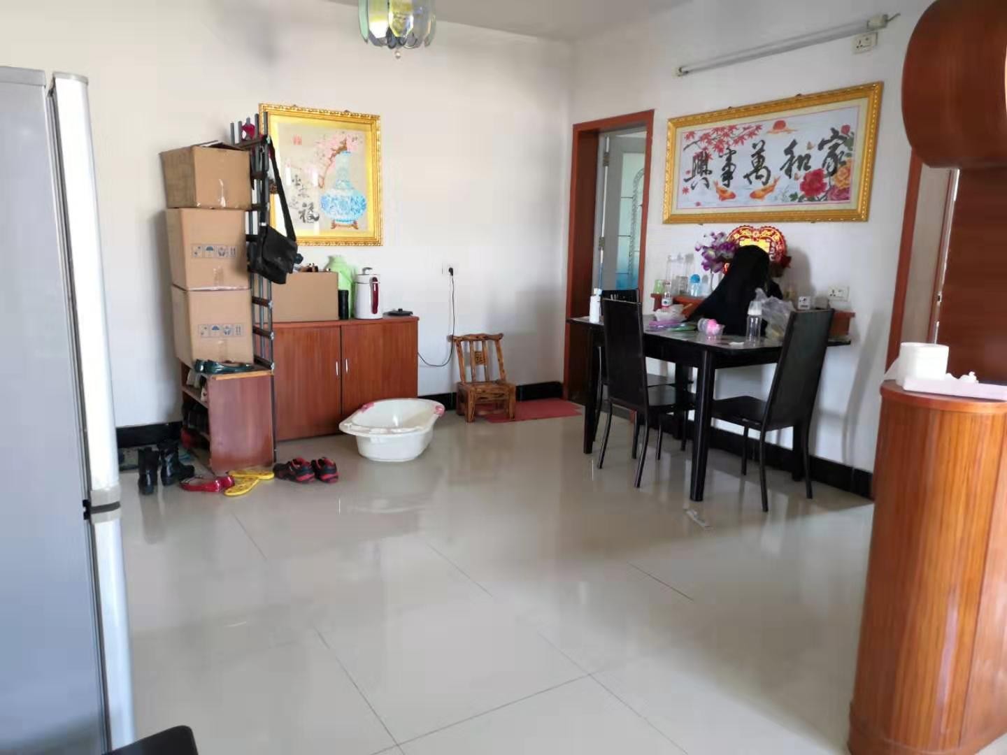 彭场镇剅沟桥小区精装修3房五楼