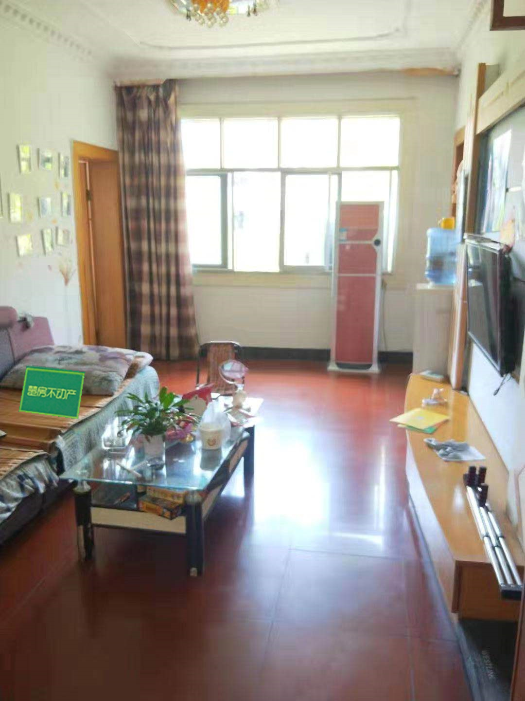 沔阳大道，食品厂宿舍 三中前面精装三房出售，直接拎包入住！