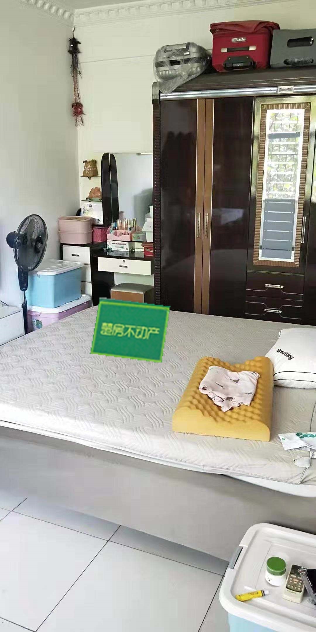 沔阳大道，食品厂宿舍三中前面精装三房出售，直接拎包入住！