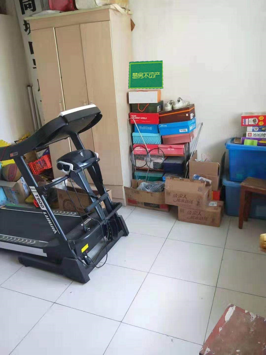 沔阳大道，食品厂宿舍三中前面精装三房出售，直接拎包入住！