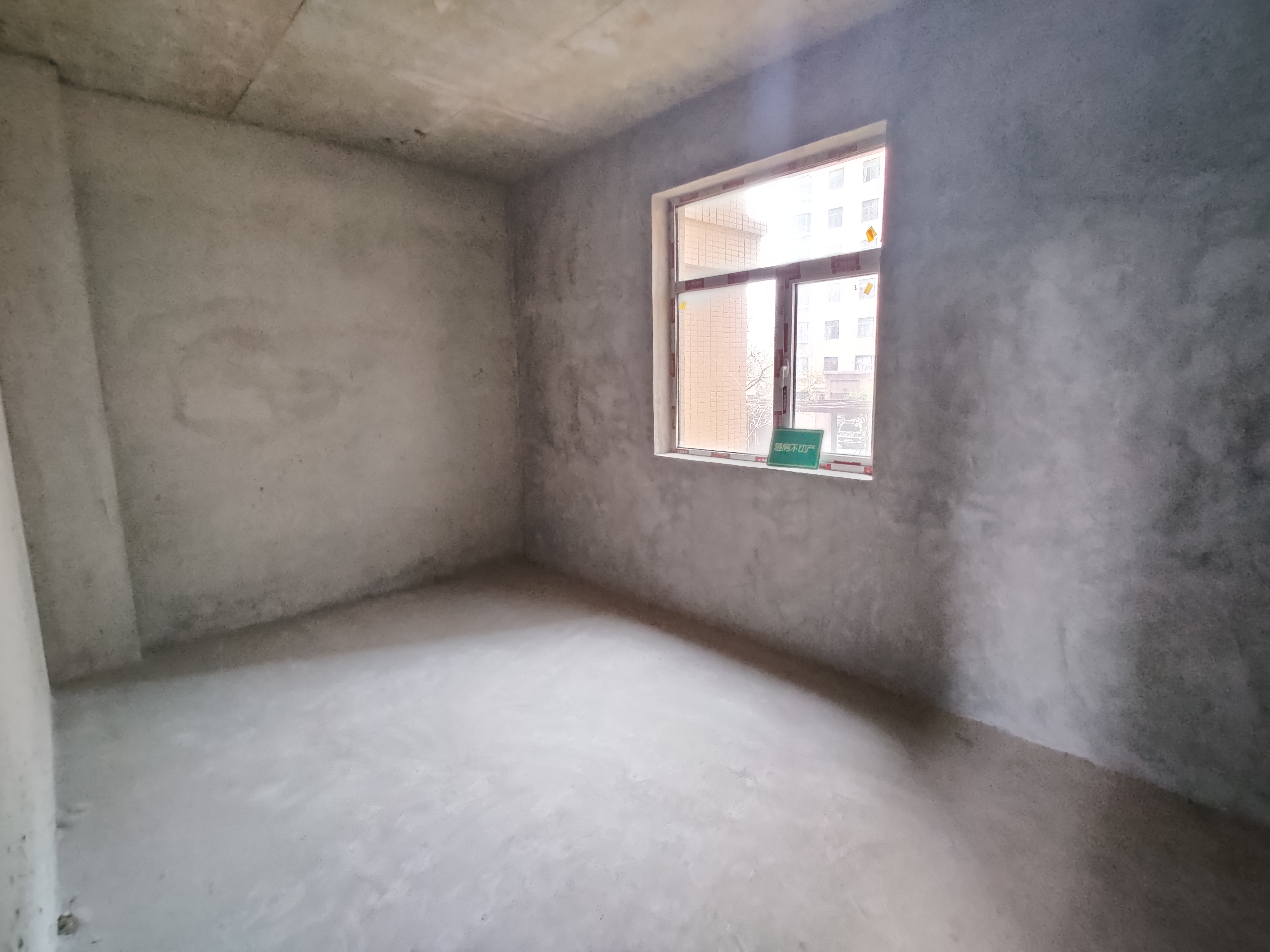 降价呐降价呐时代天骄毛坯三房南北通透环境好证件满二业主急售