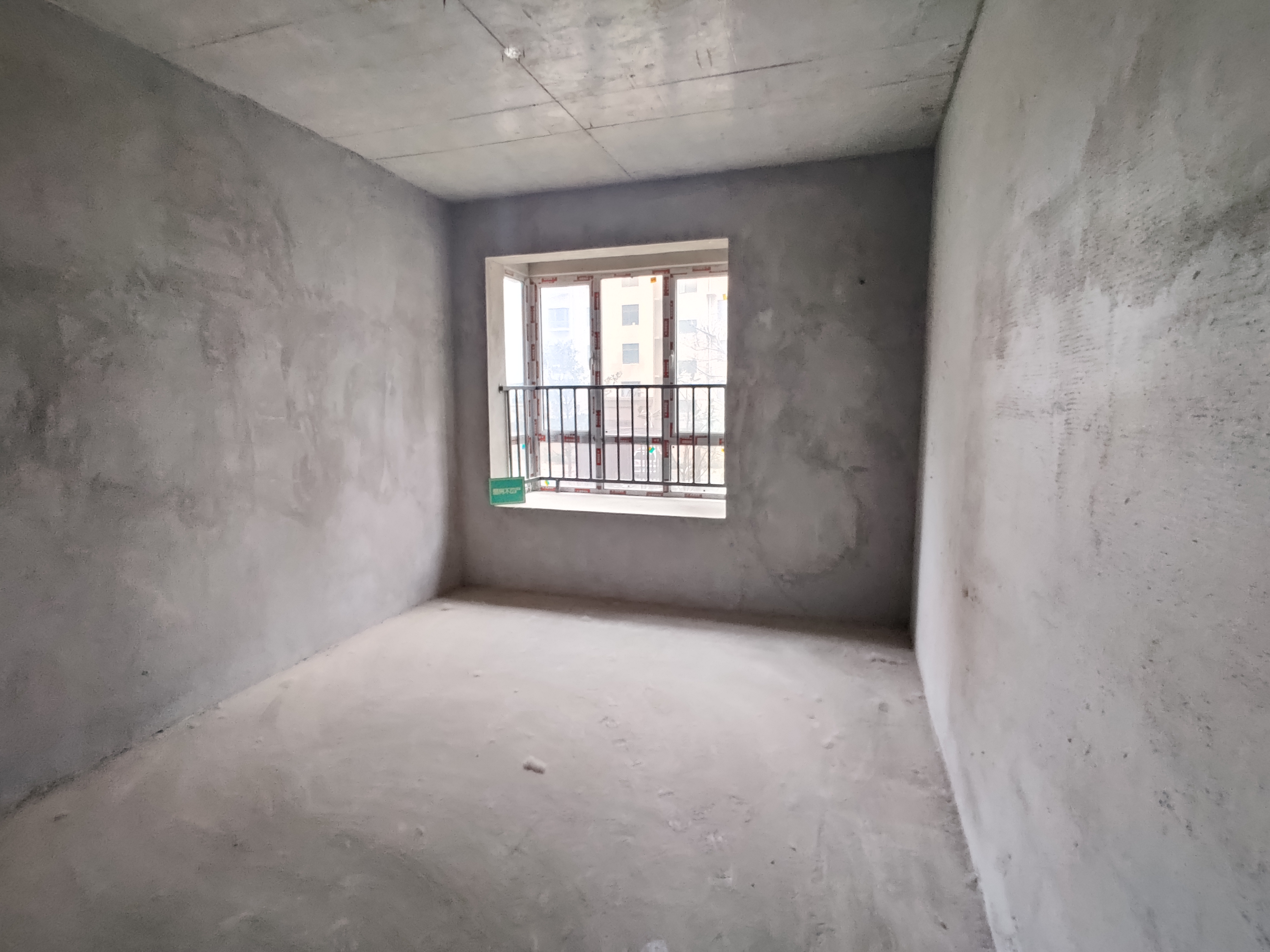 降价呐降价呐时代天骄毛坯三房南北通透环境好证件满二业主急售