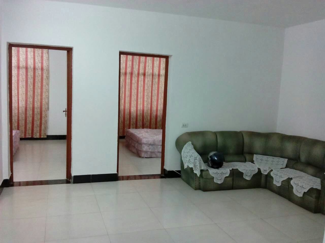 复州花园北门附近出租房出售